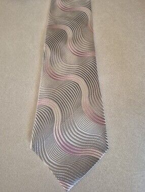 Claiborne 100% Silver Tie with Pink Wave Pattern